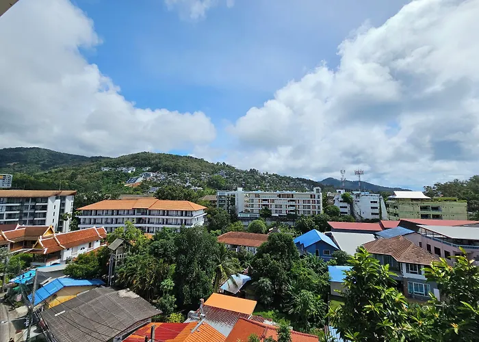 Am Surin Place Phuket