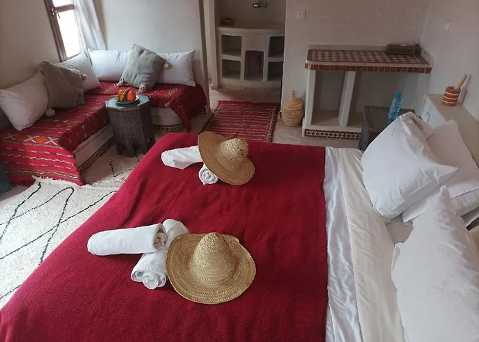 Erg Chigaga Desert Luxury Camp M'Hamid