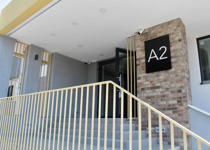 Luxe Central Apt: Free Parking Oradea