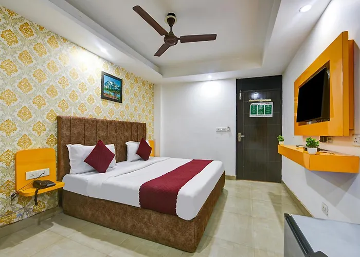 Hotel Kelvish With Free Airport Pickup New Delhi