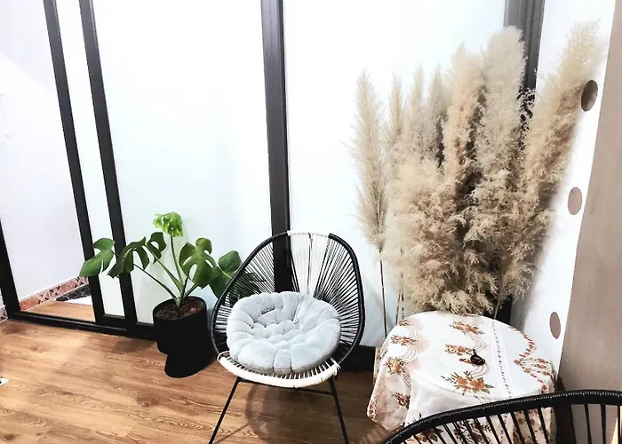 Can Ho 2 Ngu Gia Re Cho Gia Dinh Hanoi