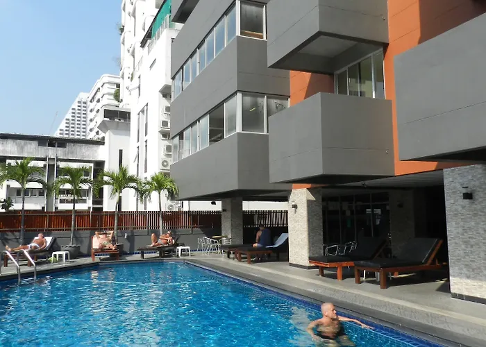 Nanatai Suites Bangkok