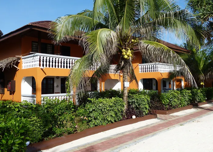 Mnarani Beach Cottages Nungwi