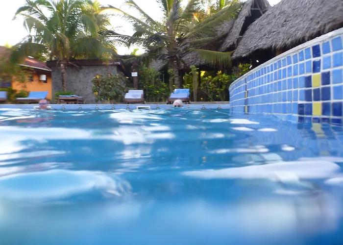 Mnarani Beach Cottages Nungwi