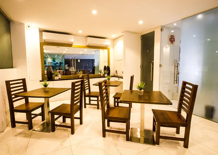 Jade Hotel And Suites Makati City