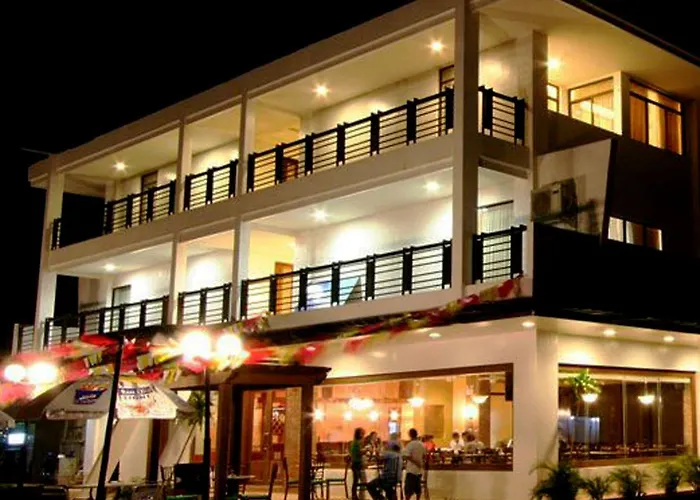 Coron Gateway Hotel & Suites