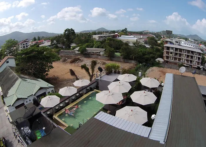 Cheeky Monkey'S Samui Hotel Chaweng 