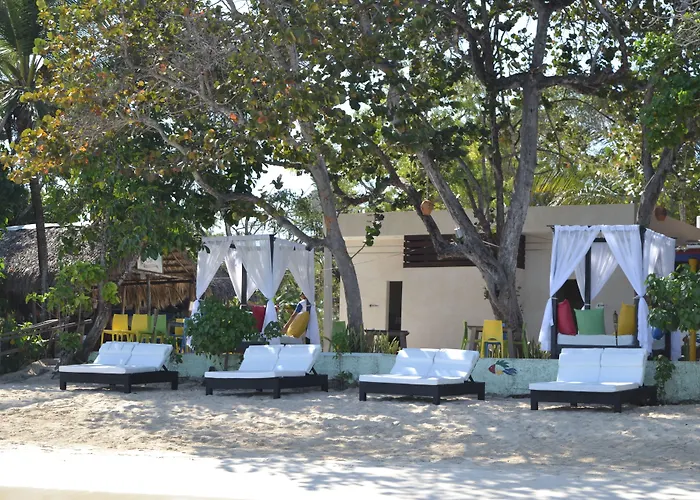 Paradise Island Beach Resort Punta Rucia