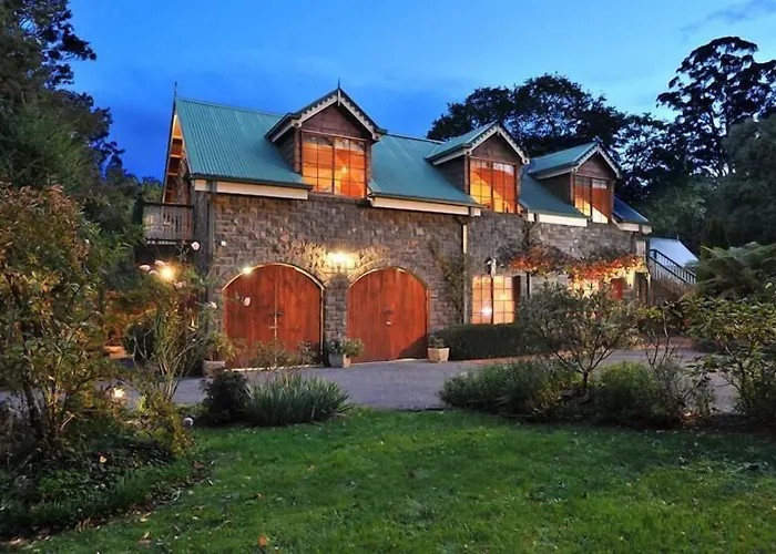 Mary Cards Coach House Bed & Breakfast Olinda
