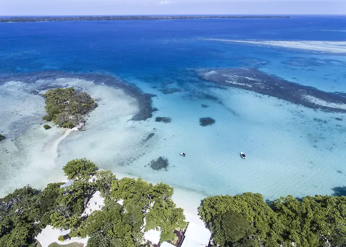 Barrier Beach Resort (Adults Only) Luganville