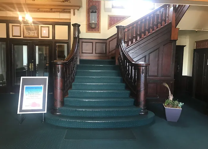 Grand Hotel - Whangarei