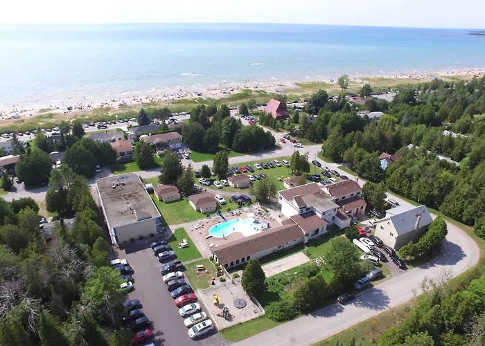 Sauble Beach Lodge