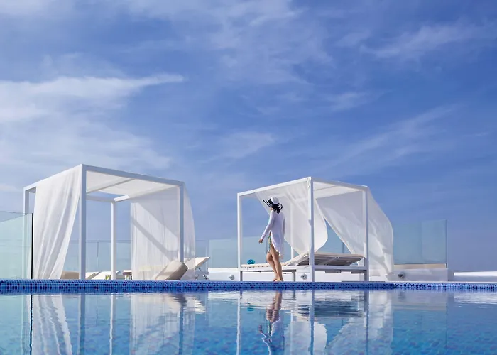 Colours Of Mykonos Luxury Residences & Suites Psarou 