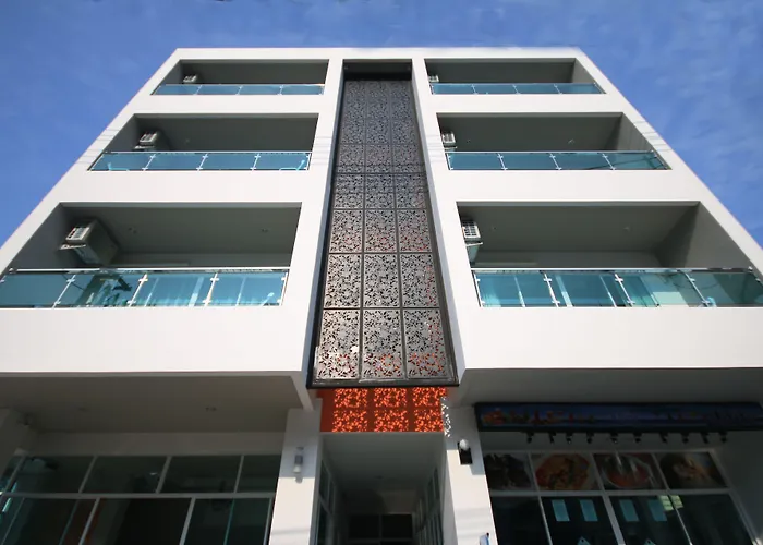 Karon Sea Side Hotel