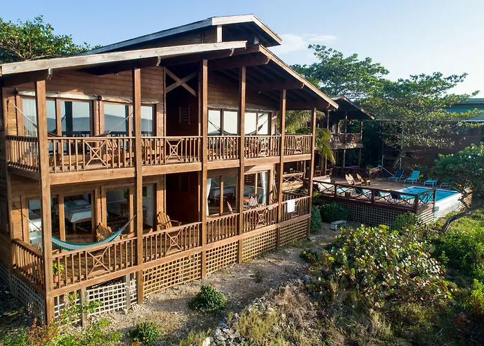 Cocolobo Resort West End