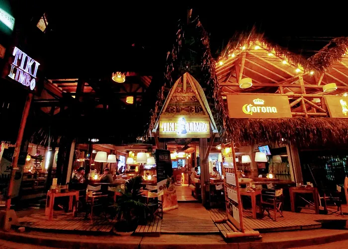 Tiki Limbo Hotel Montanita
