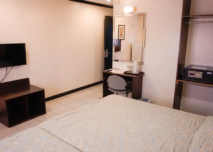 Crowne Garden Hotel Cebu