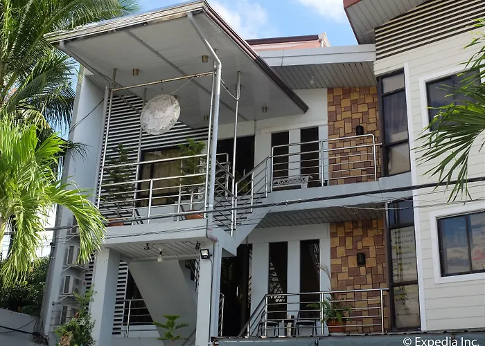 Centrium Condominium Hotel Angeles