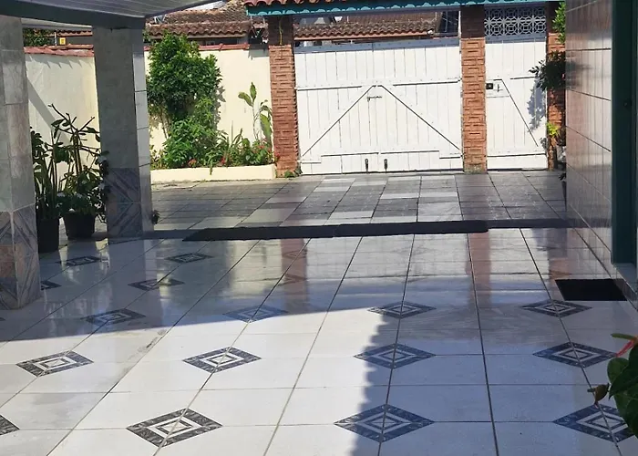 Casa Em Ubatuba, Bairro Tranquilo E Bem Localizado Ambiente Familiar Villa