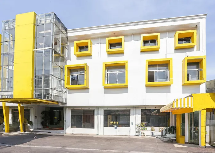 Dancenter Tanah Abang Near Pasar Tanah Abang Hotel Jakarta
