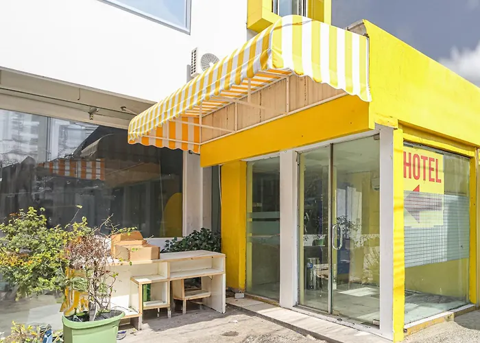 Dancenter Tanah Abang Near Pasar Tanah Abang Hotel Jakarta