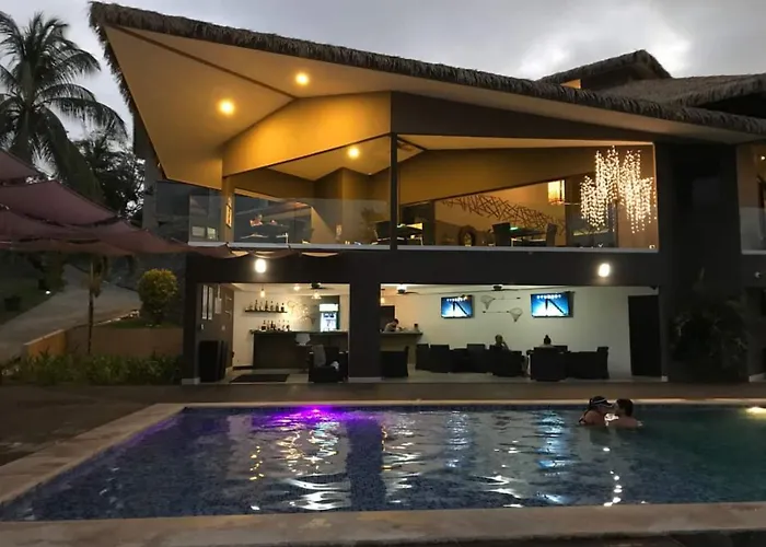 Nammbu Beach Front Bungalows Sámara