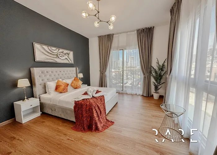 Rare Holiday Homes - Near Circle Mall - Lavender 1 - R309 - Jumeirah Village Circle Dubai