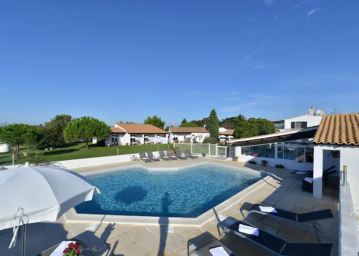 Mas De La Grenouillere Hotel Et Centre Equestre En Pleine Nature Saintes-Maries-de-la-Mer