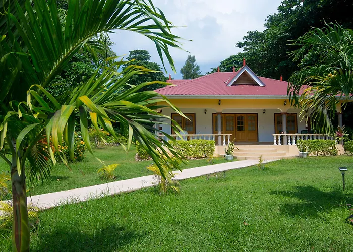 Zerof Self Catering Apartments La Digue
