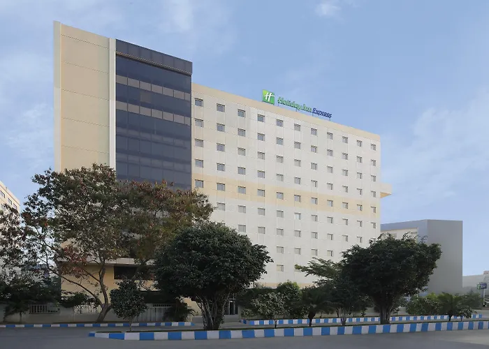 Holiday Inn Express Hyderabad Hitec City By Ihg