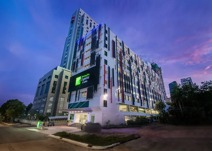 Holiday Inn Express & Suites Johor Bahru By Ihg