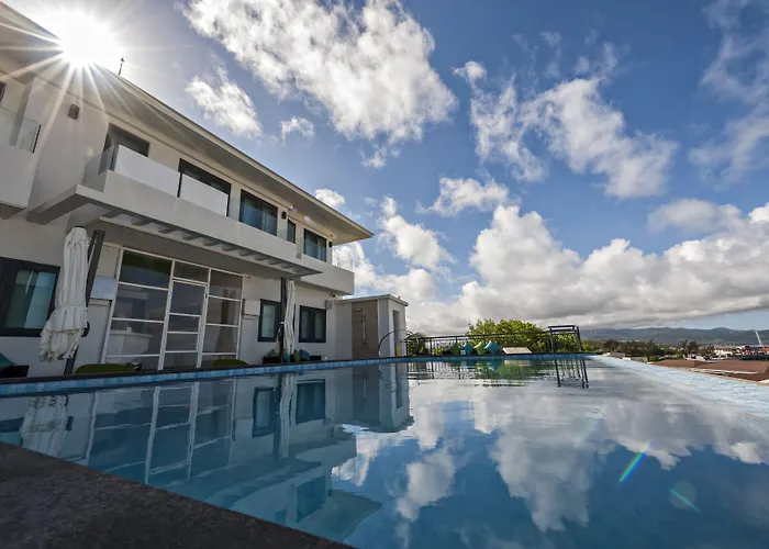 Lime Hotel Boracay Balabag 