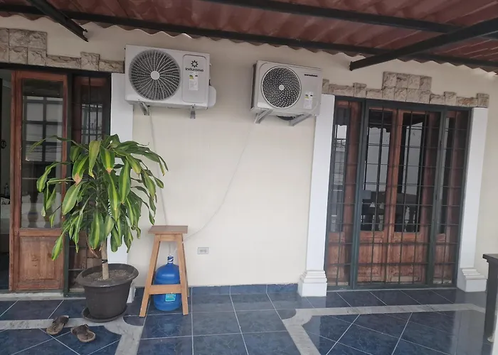 Casa Blanca Alojamientos Manta