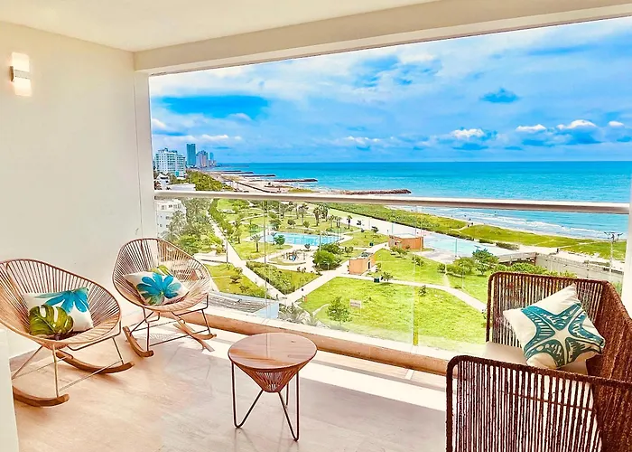 Beachfront Apartment - Pool - Jacuzzi - Wi-Fi Cartagena