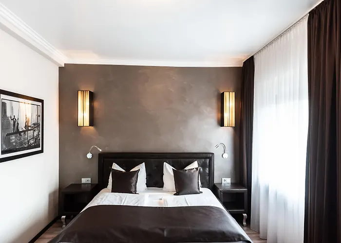 Mauritius Komfort Hotel In Der Altstadt Cologne