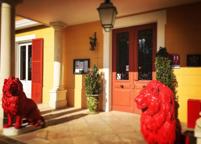 Hotel Du Bois Blanc Domaine D'Epeyssoles Georges Blanc Vonnas