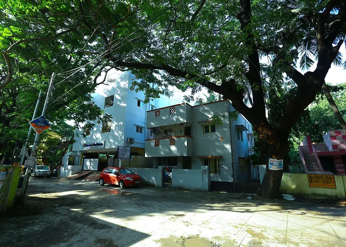 Season 4 Residences -Thiruvanmiyur Near Tidel Park Apollo Proton Cancer Center And Iit Madras Research Park