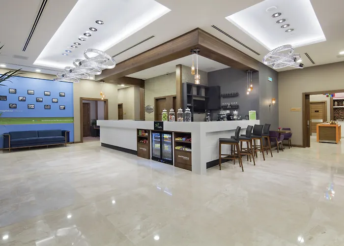 Hampton By Hilton Istanbul Atakoy Hotel