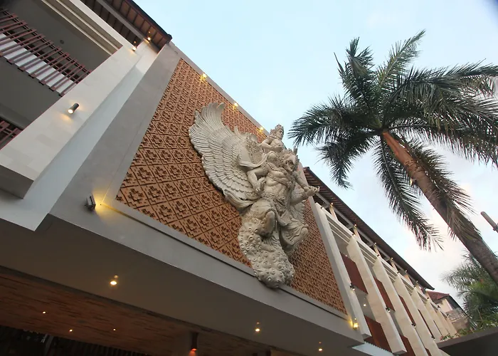 Grand La Walon Hotel Legian 