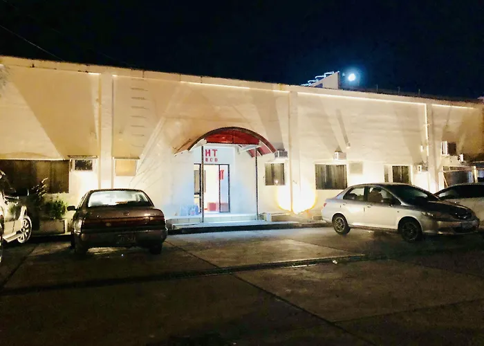 Hometown Hotel - Lacson Bacolod