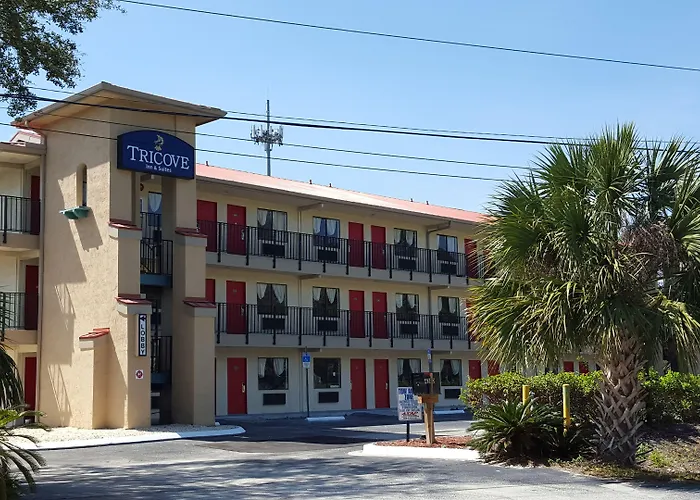 Tricove Inn & Suites Jacksonville