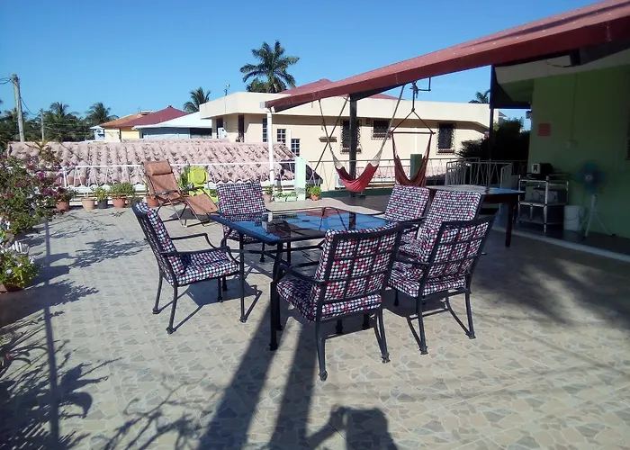 The Red Hut Inn Belize City