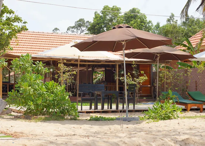 Gold Sand Beach Bungalow Phú Quốc