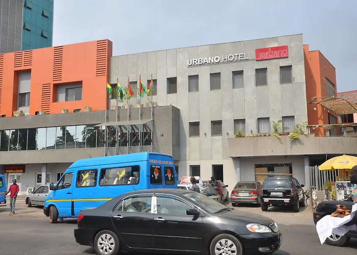 Urbano Hotel By Roots Wiaboman