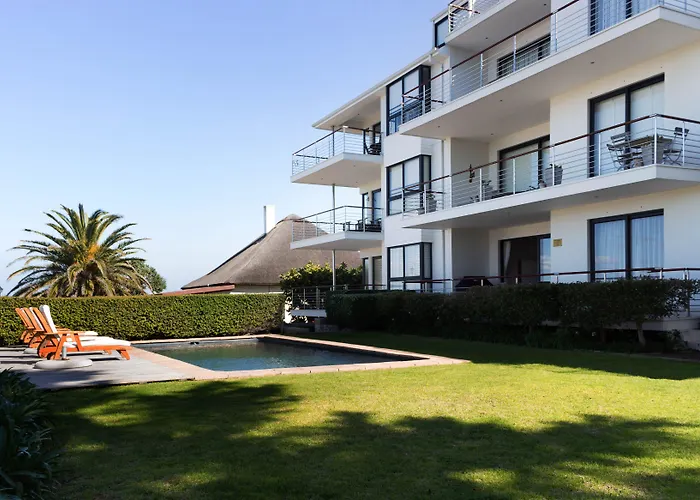 74 On Marine Apartment Hermanus