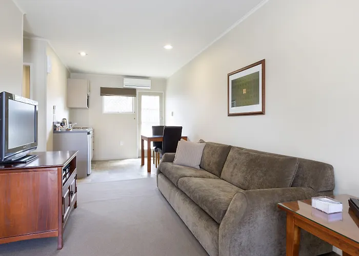 Colonial Court Motor Inn Tauranga