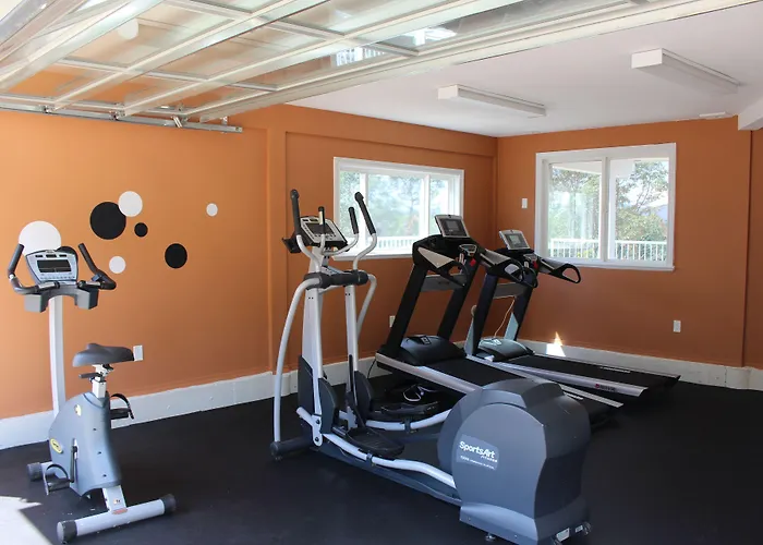 Villa Eyrie Resort Malahat