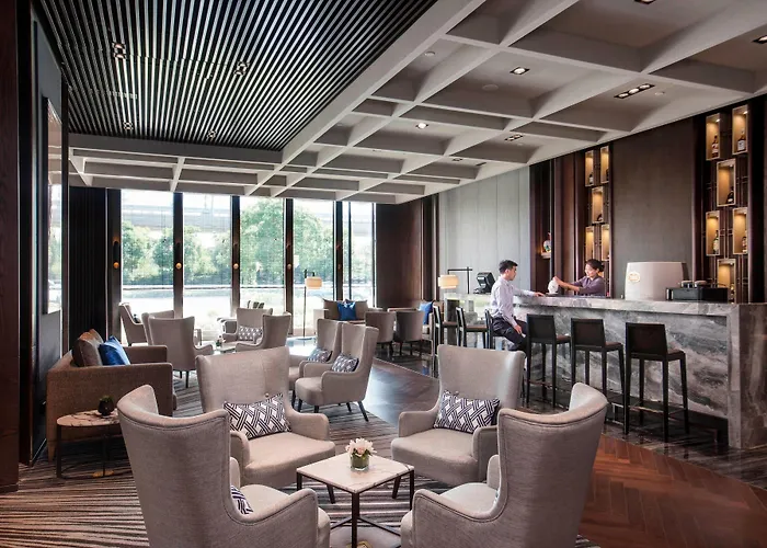 Courtyard By Marriott Shanghai International Tourism And Resorts Zone