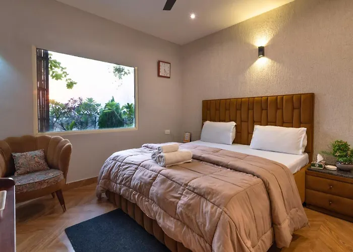 Hotel City Premier - Golf Course Road ,Gurgaon