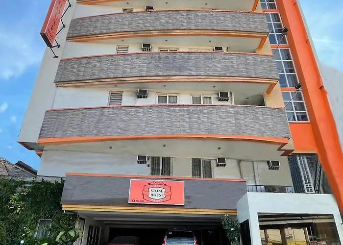 Stone House Hotel Pasay